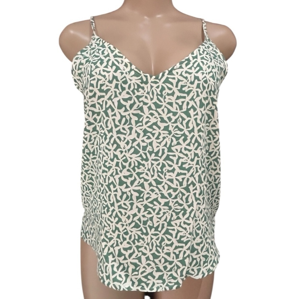 A New Day Floral Leaf Patterned Green and Cream Top